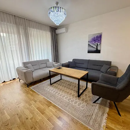 Aura, Apartamento Saraievo